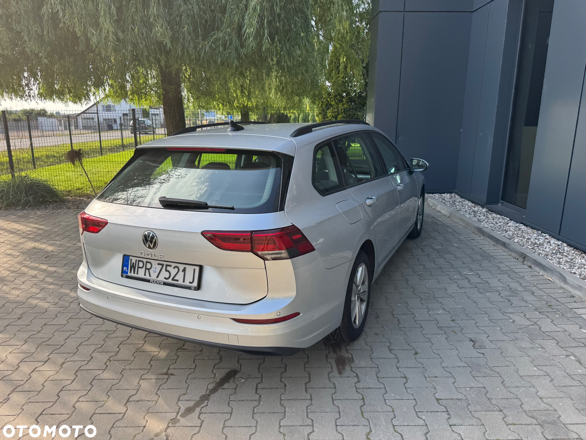 Volkswagen Golf VIII 2.0 TDI Life - 11