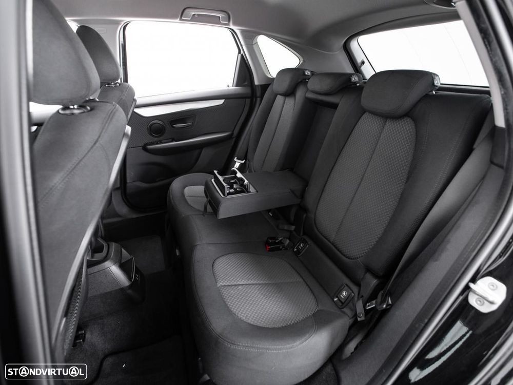 BMW 216 Active Tourer d - 11