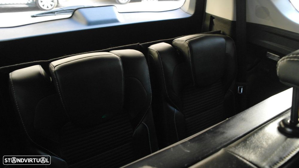 Renault Grand Scénic 1.6 dCi Intens SS - 17