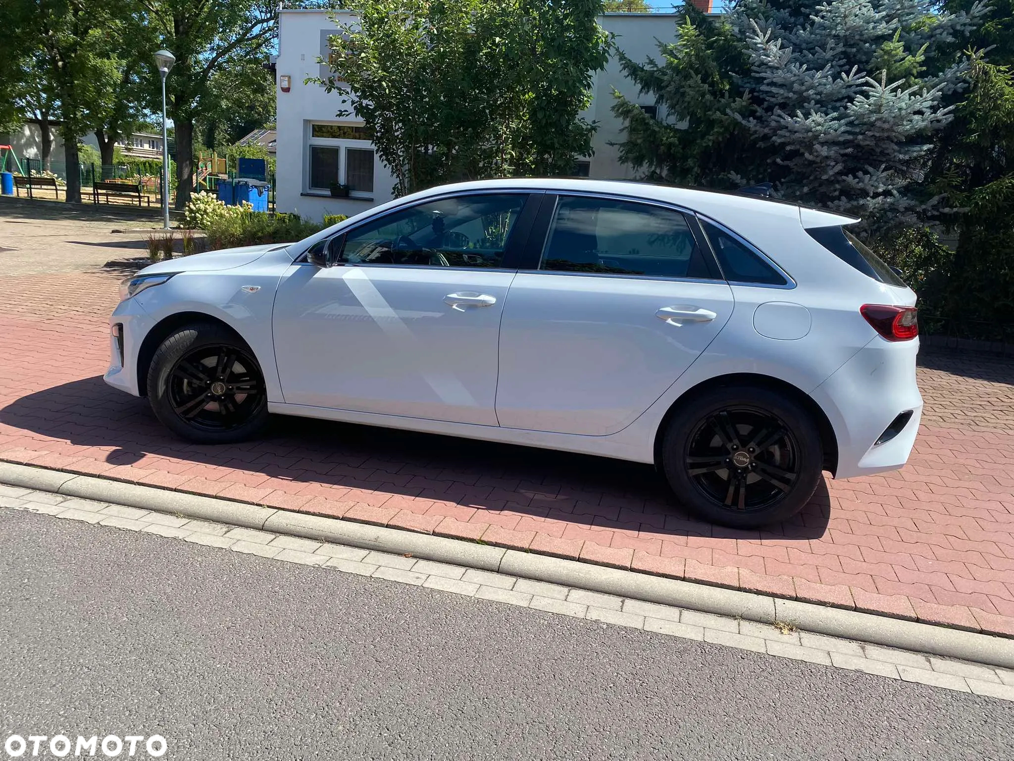 Kia Ceed - 22
