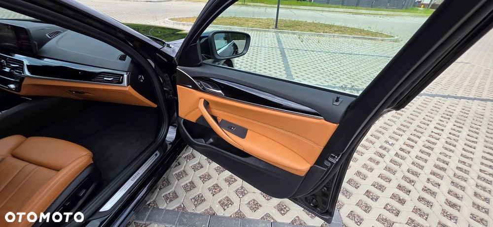 BMW Seria 5 518d mHEV Business Edition - 31