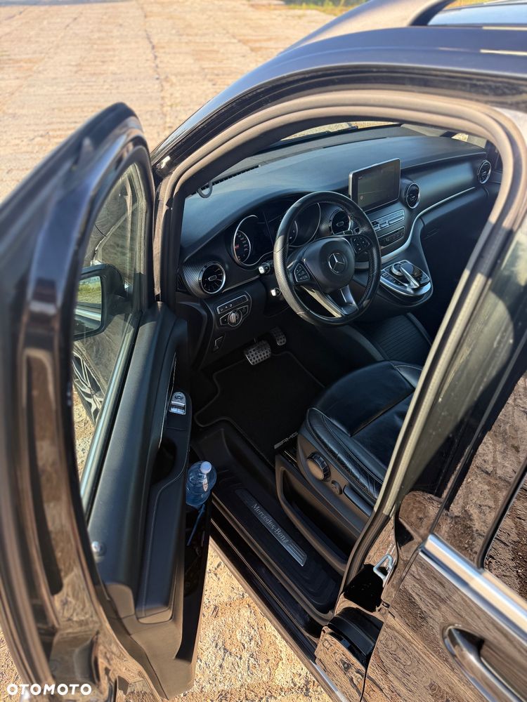 Mercedes-Benz Klasa V 300 d 4-Matic 9G-Tronic (długi) - 13