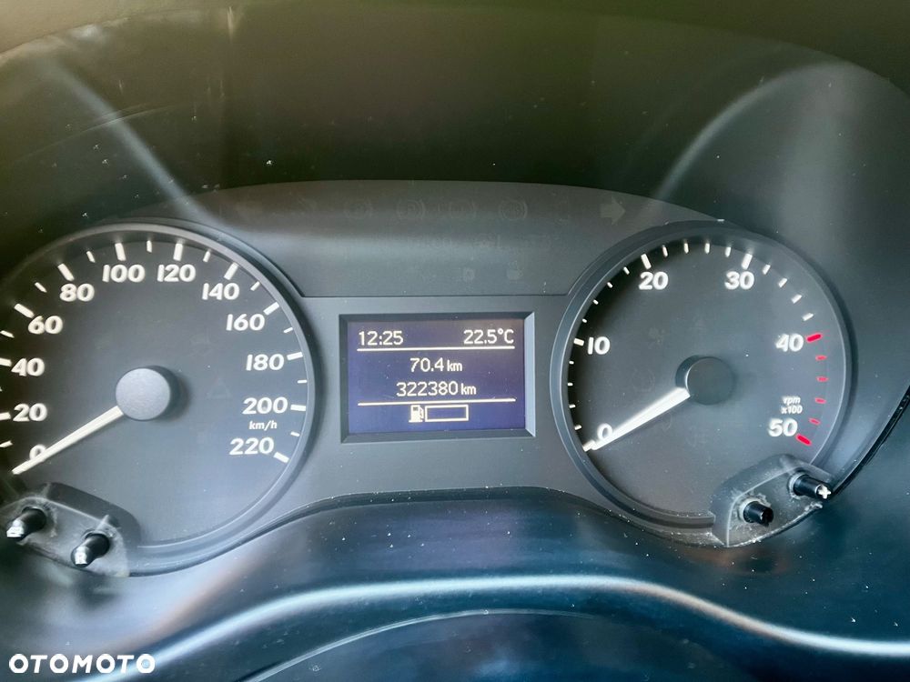 Mercedes-Benz Vito 111 - 11