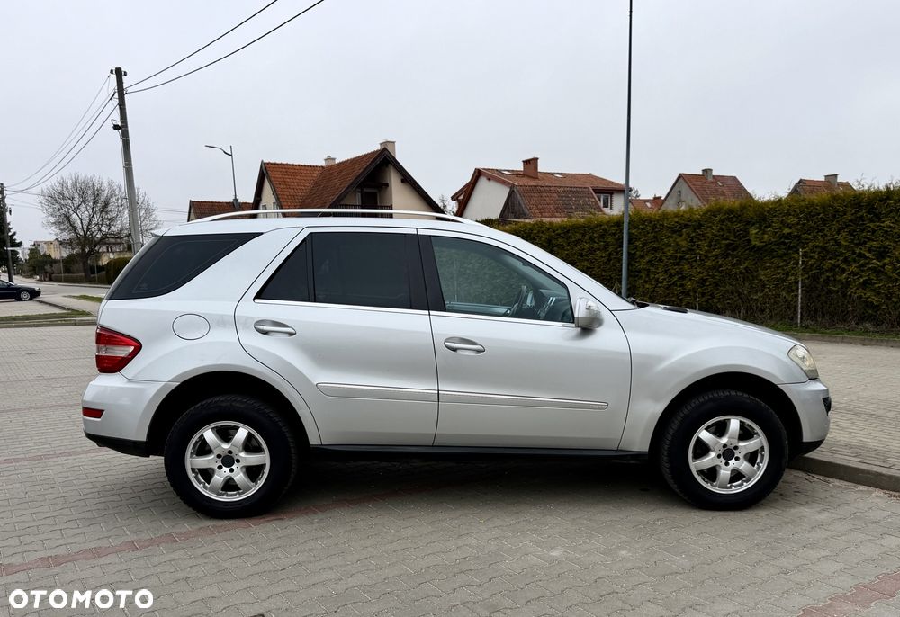 Mercedes-Benz ML - 19