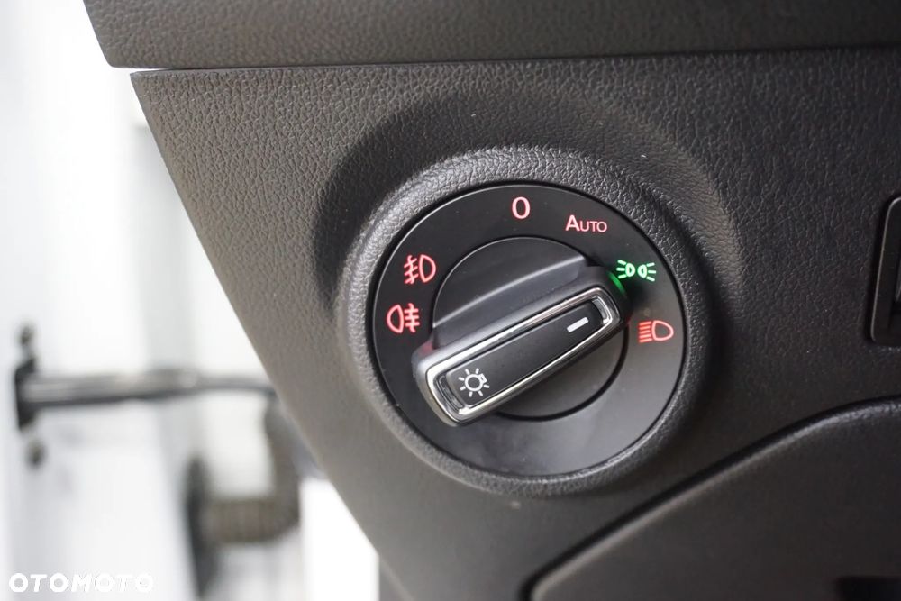 Seat Leon 1.6 TDI DPF Style - 30