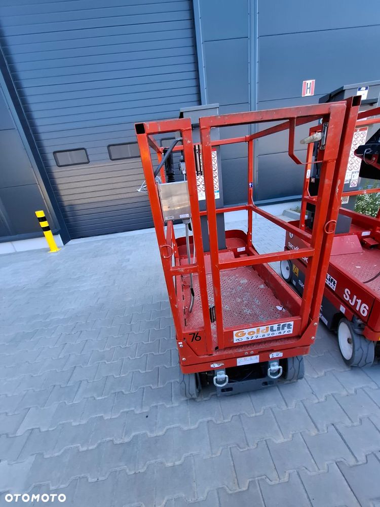 Skyjack SJ16 - 1