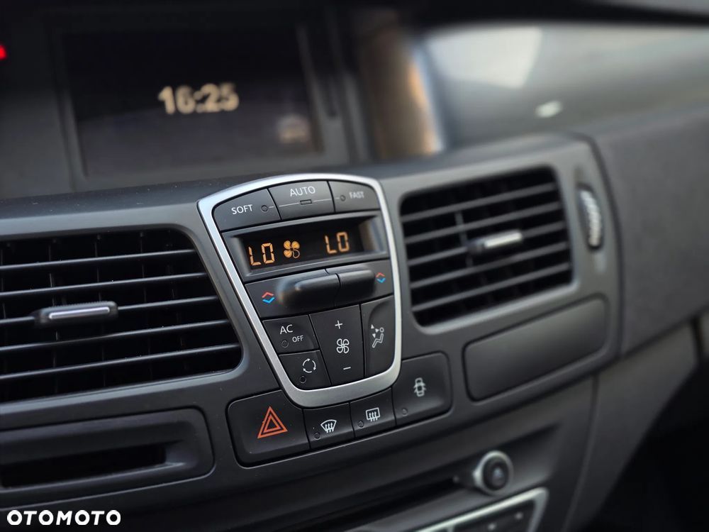 Renault Laguna - 29