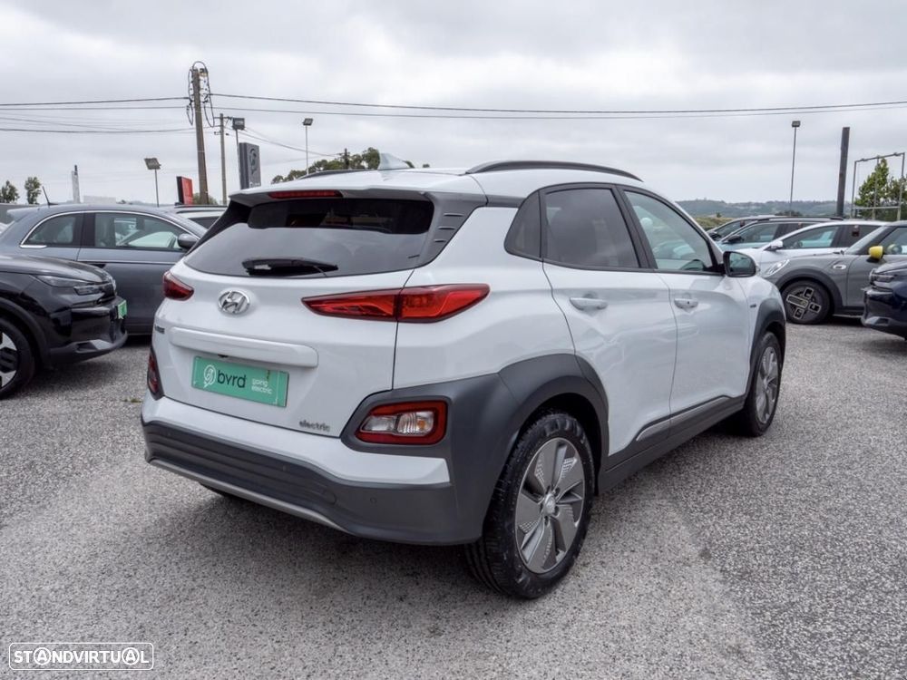 Hyundai Kauai 39 kWh Executive - 16