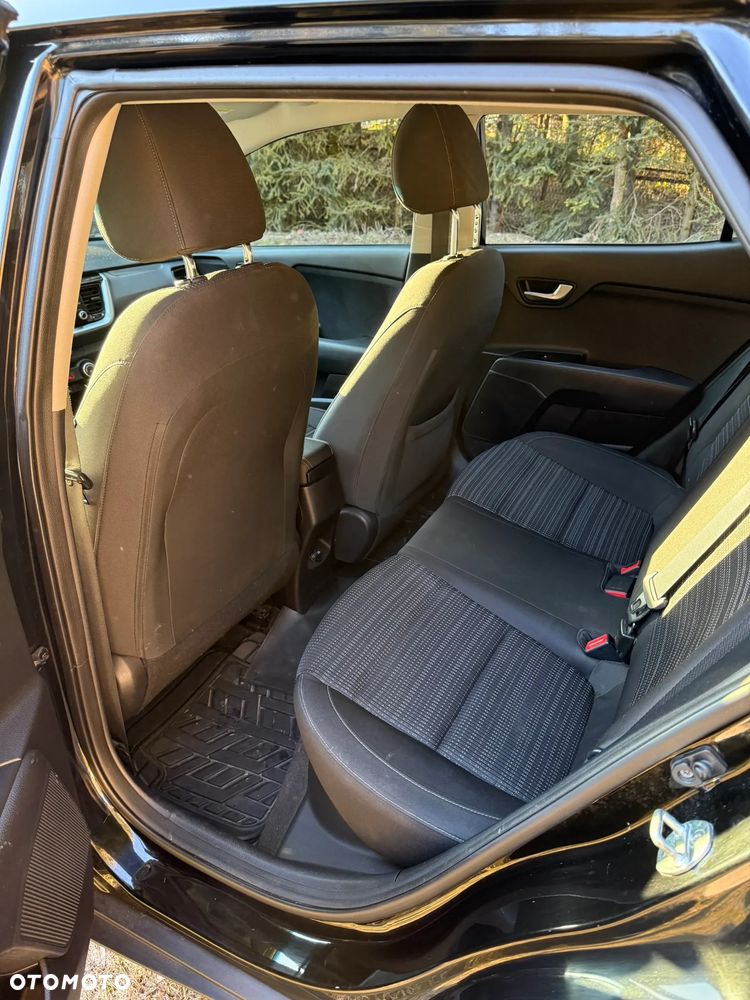 Kia Stonic 1.6 CRDi L - 15