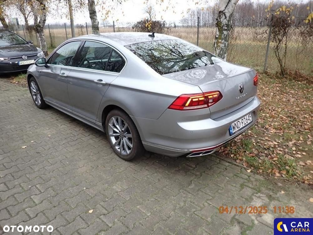 Volkswagen Passat - 5