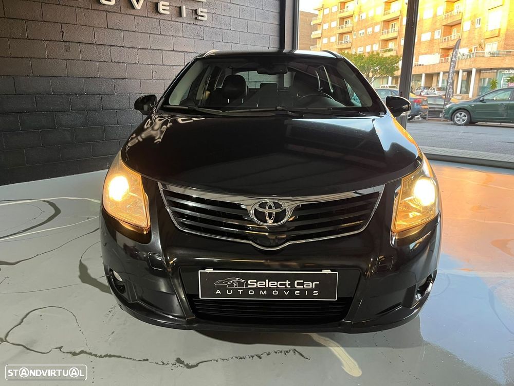 Toyota Avensis SW - 2