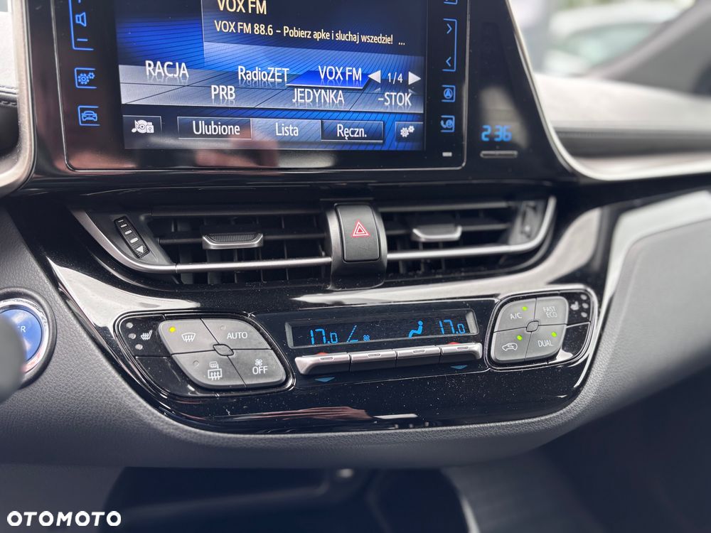 Toyota C-HR Business-Edition - 23