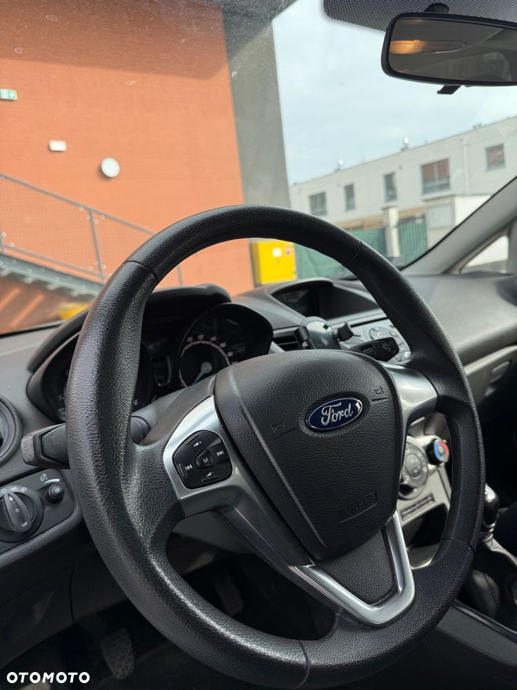 Ford Fiesta 1.5 TDCi Silver X (Amb.) EU6 - 6