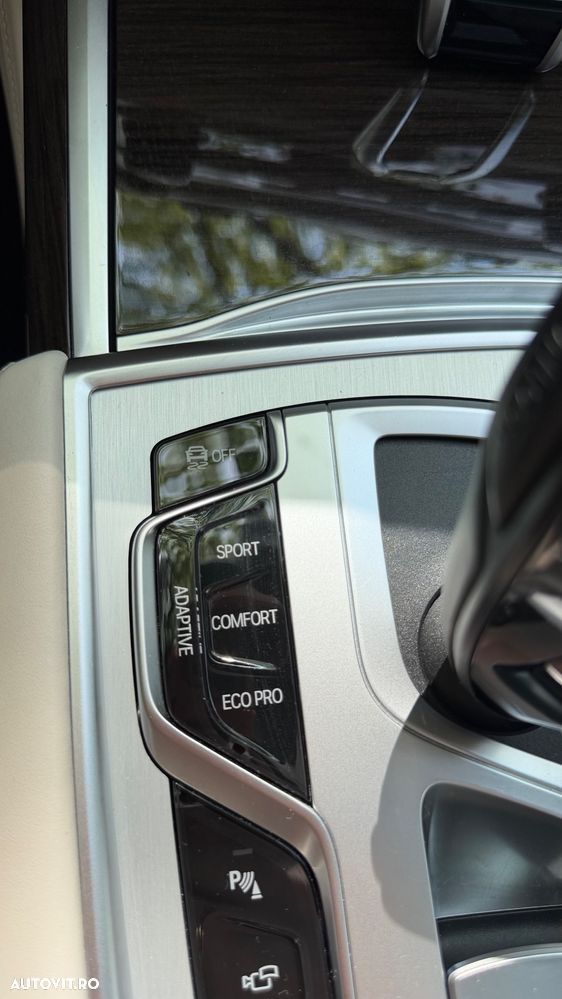 BMW Seria 7 740Li xDrive - 19