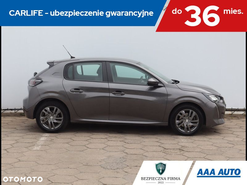 Peugeot 208 - 7