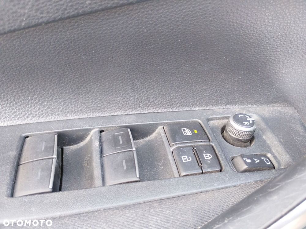 Toyota Corolla 1.5 Comfort MS - 23