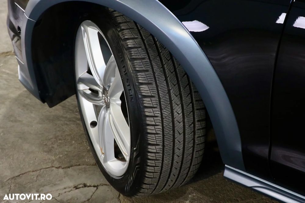 Audi A6 Allroad 3.0 TDI S tronic - 36