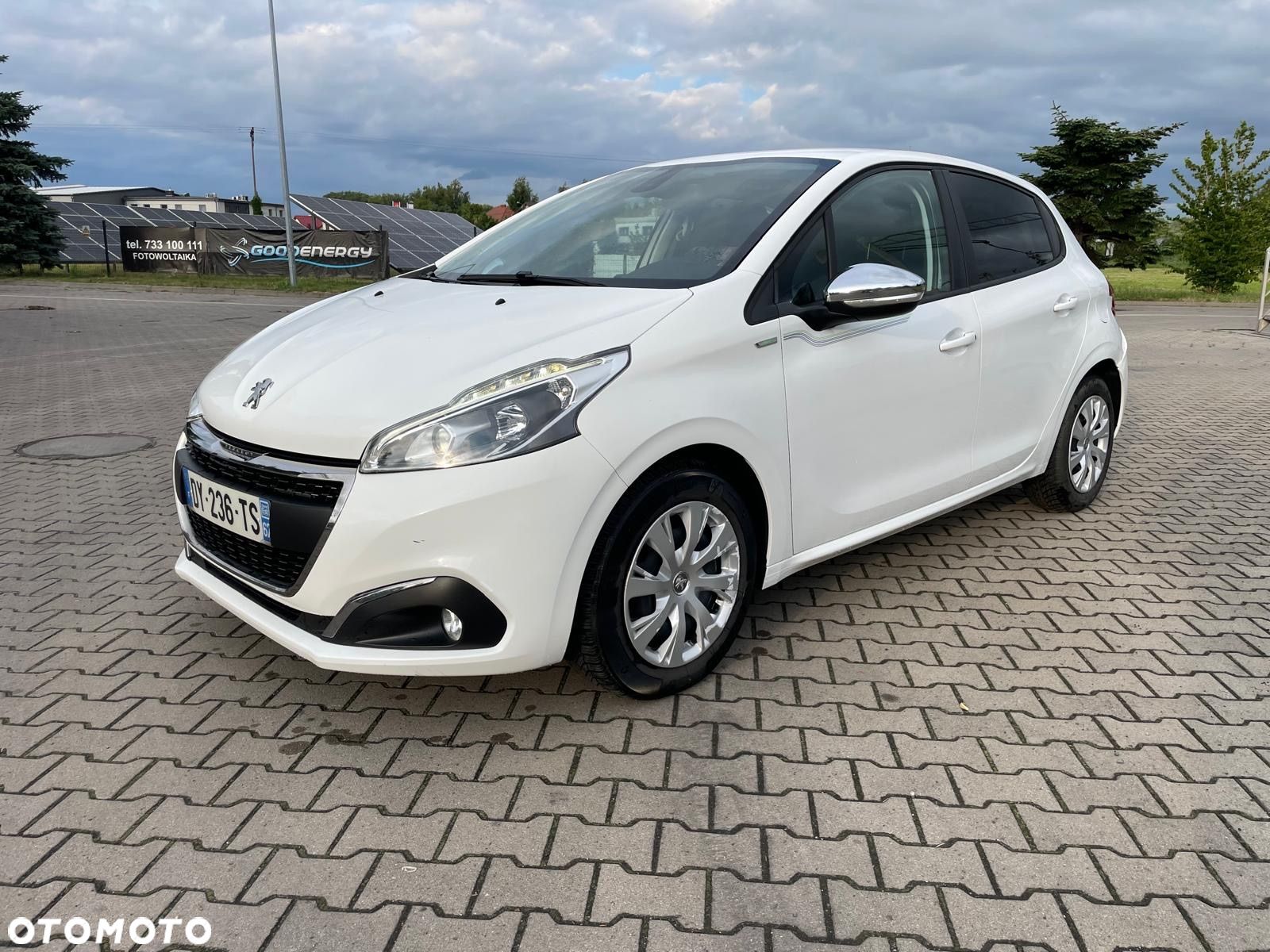 Peugeot 208 1.6 BlueHDi Active - 1