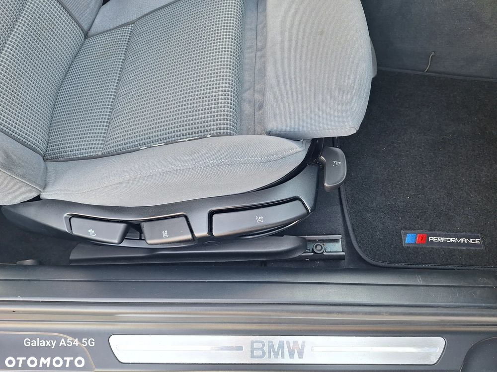 BMW Seria 3 318 Ci Edition Sport - 32