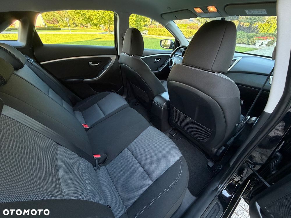 Hyundai i30 1.4 Premium - 15