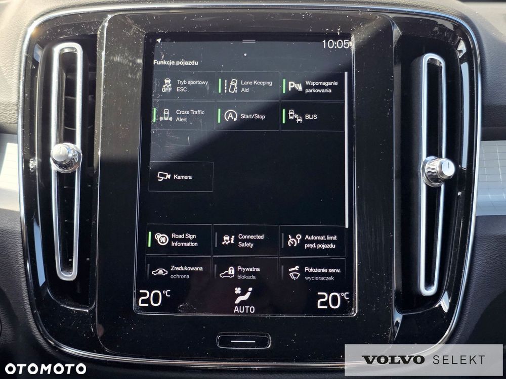 Volvo XC 40 - 24