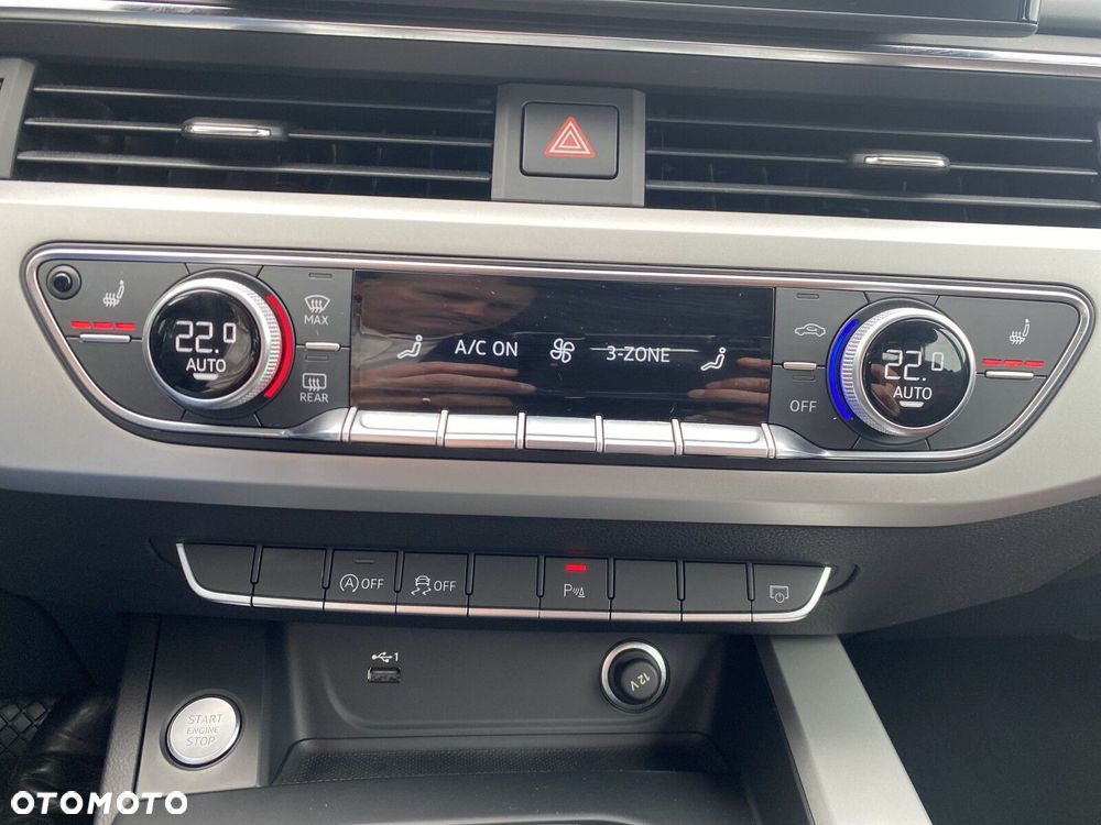 Audi A4 Limousine 35 TFSI mHEV S Line S tronic - 25