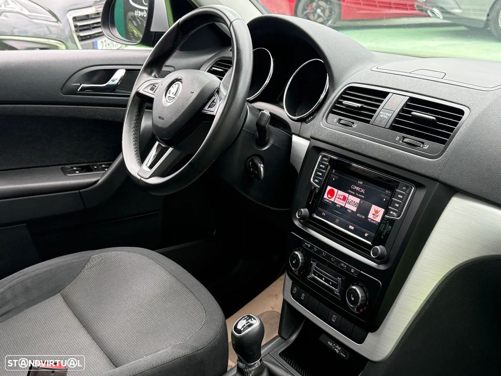 Skoda Yeti 2.0 TDI Style - 34