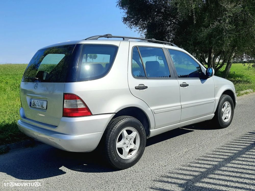 Mercedes-Benz ML 230 - 4