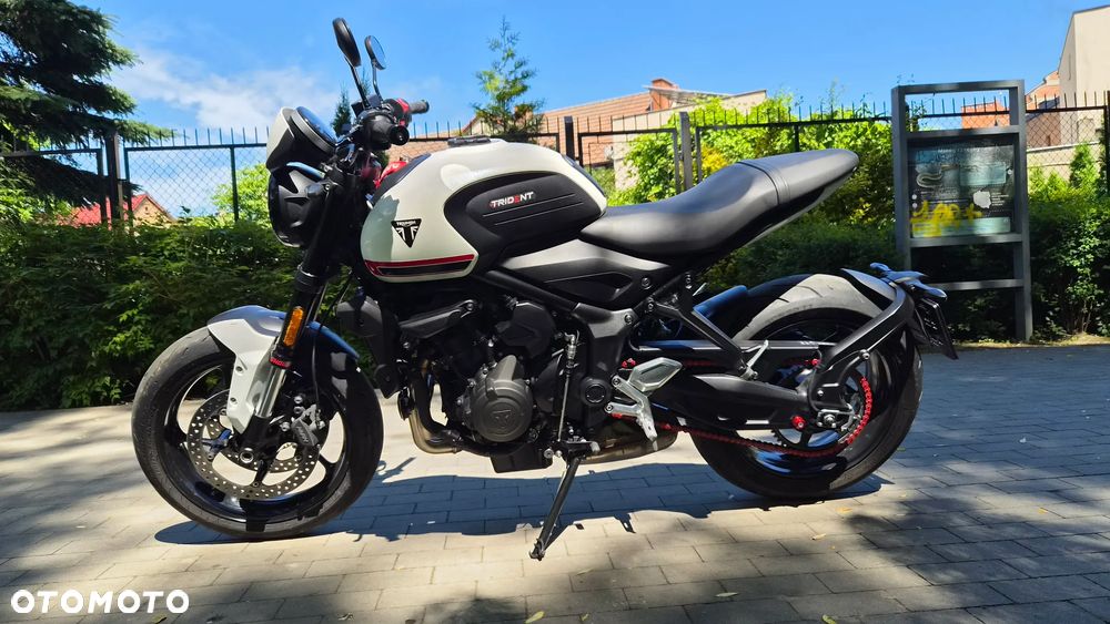 Triumph Trident - 5