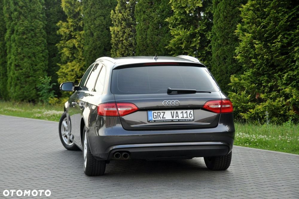 Audi A4 Avant - 15
