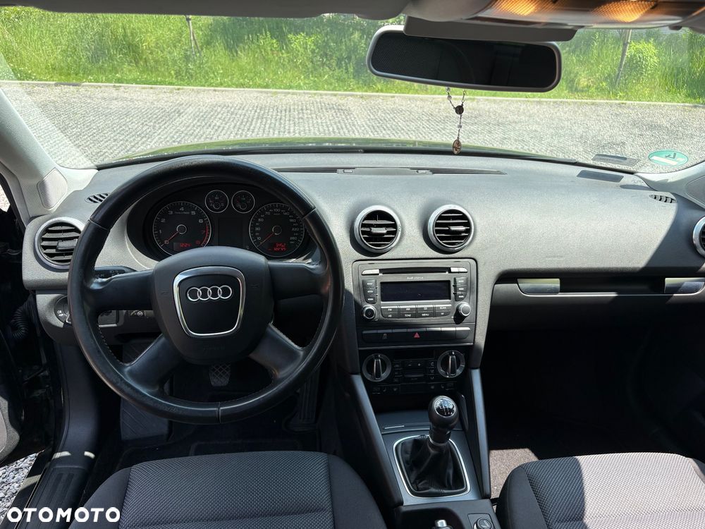 Audi A3 Sportback 1.6 Ambition - 8