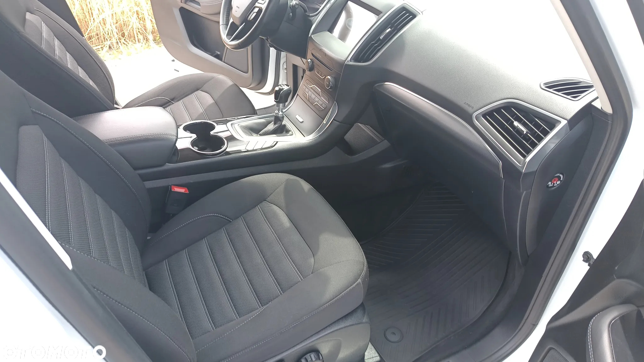 Ford Galaxy 2.0 TDCi Titanium - 11