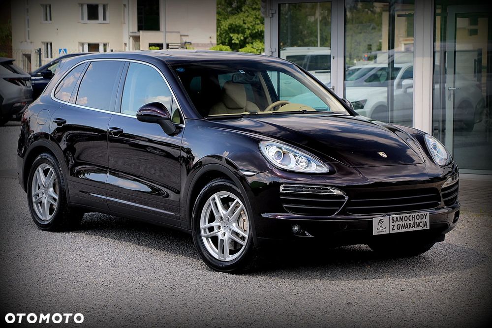 Porsche Cayenne - 1