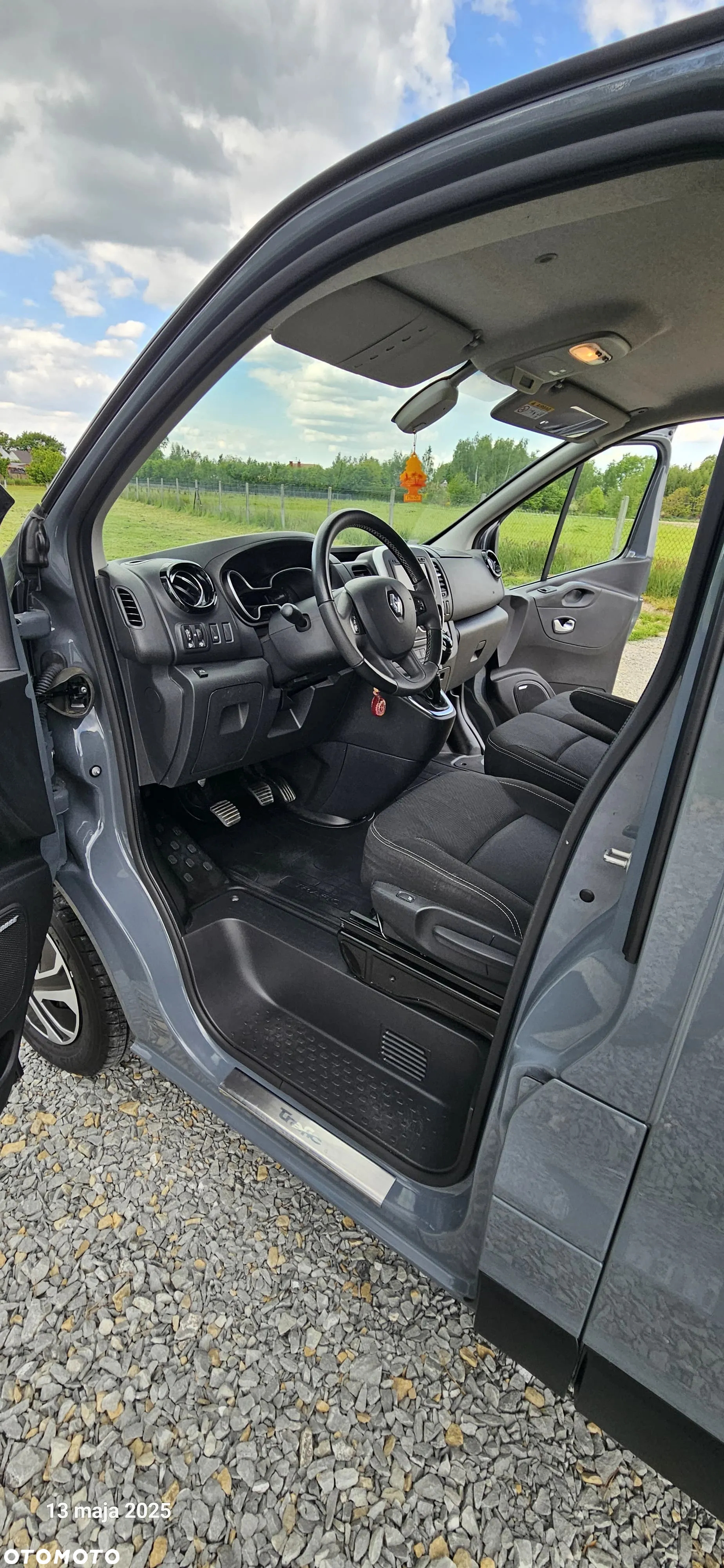Renault Trafic - 24
