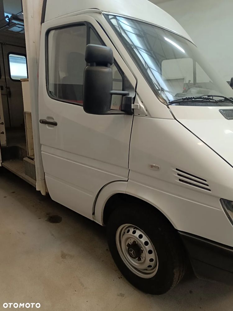 Mercedes-Benz 313 CDI - 3