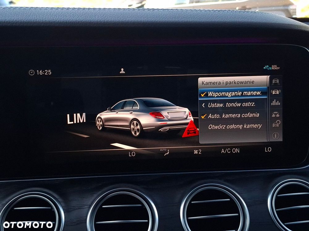 Mercedes-Benz Klasa E 220 d AMG - 36