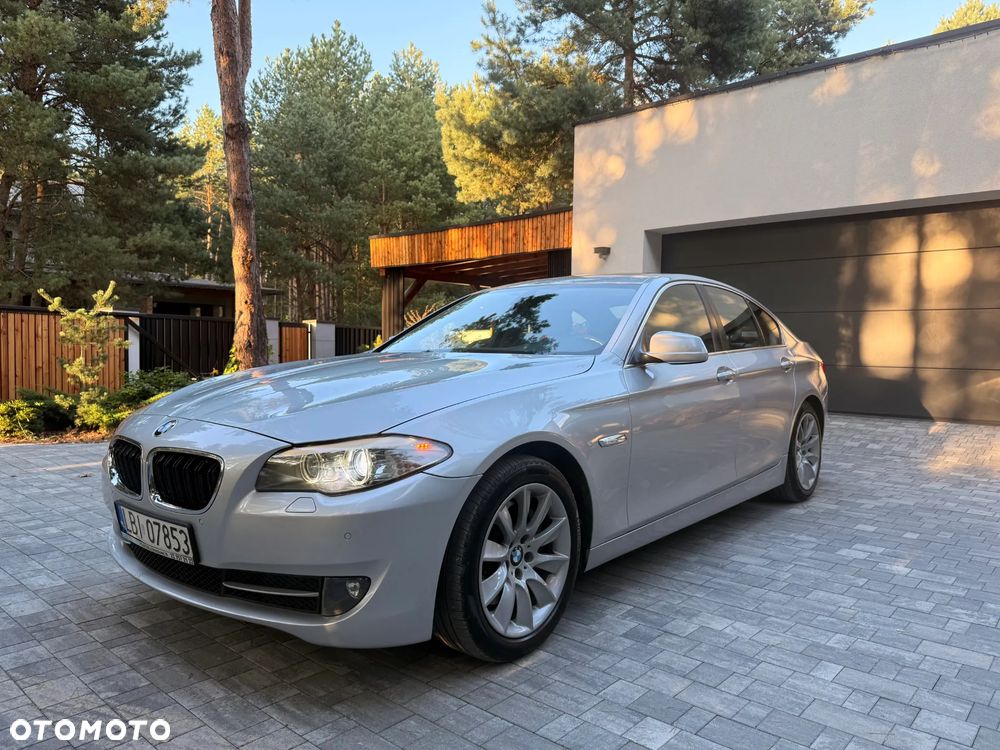 BMW Seria 5 525d - 1