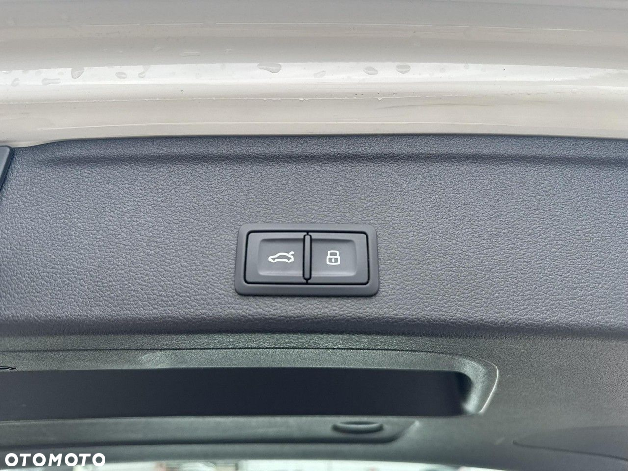 Audi A4 40 TDI Quattro Advanced S tronic - 18