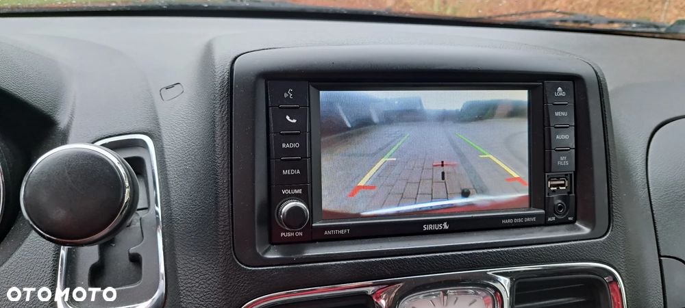 Chrysler Town & Country 3.6 Touring - 16