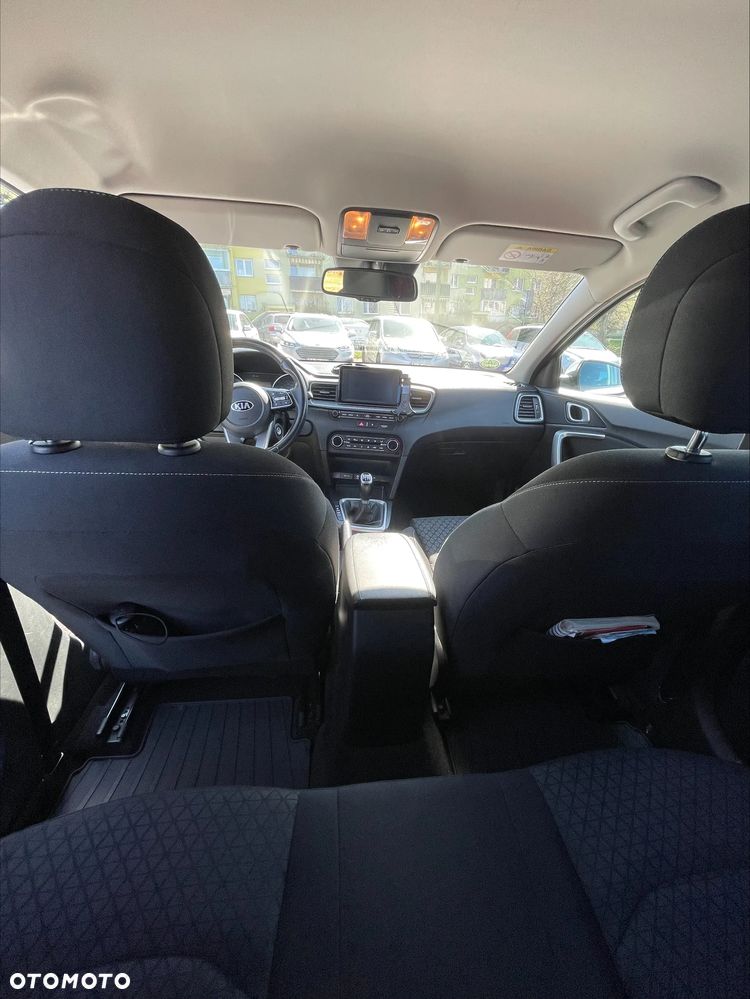 Kia Ceed 1.4 T-GDI M - 13
