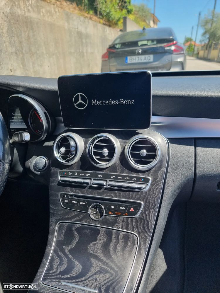 Mercedes-Benz C 300 BlueTEC Hybrid AMG Line - 5