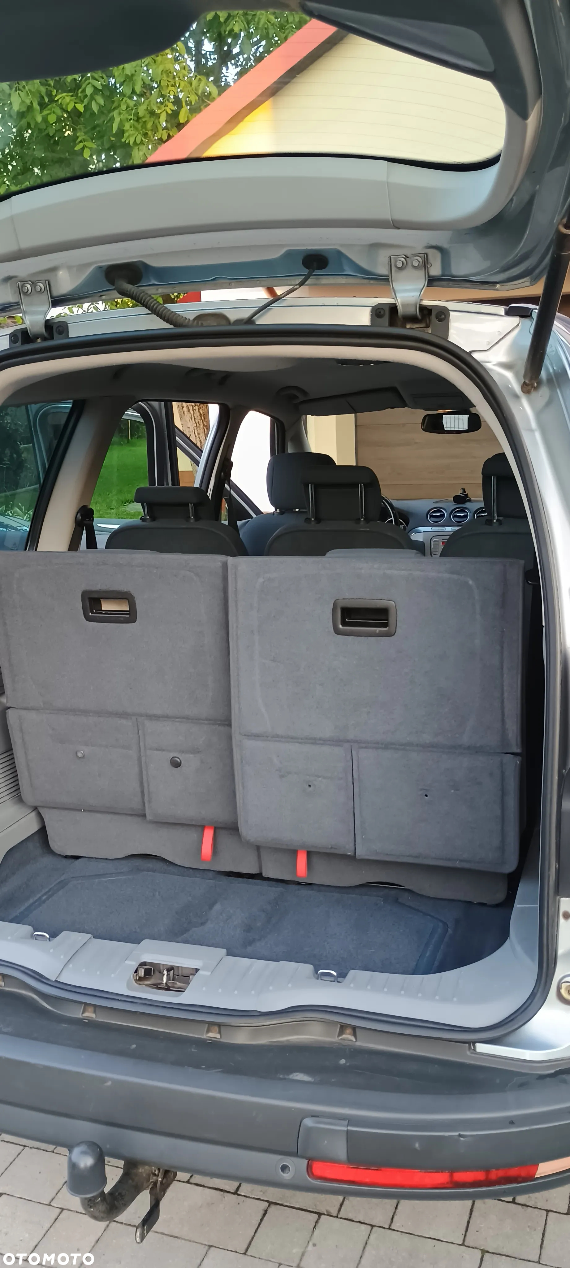 Ford Galaxy - 13