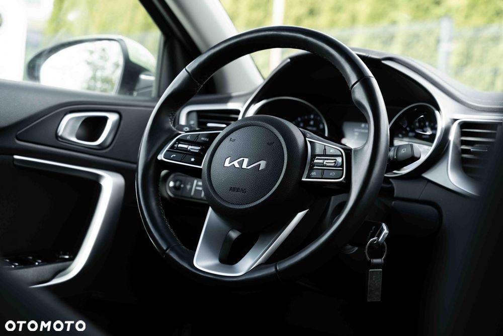 Kia XCeed 1.5 T-GDI M - 14