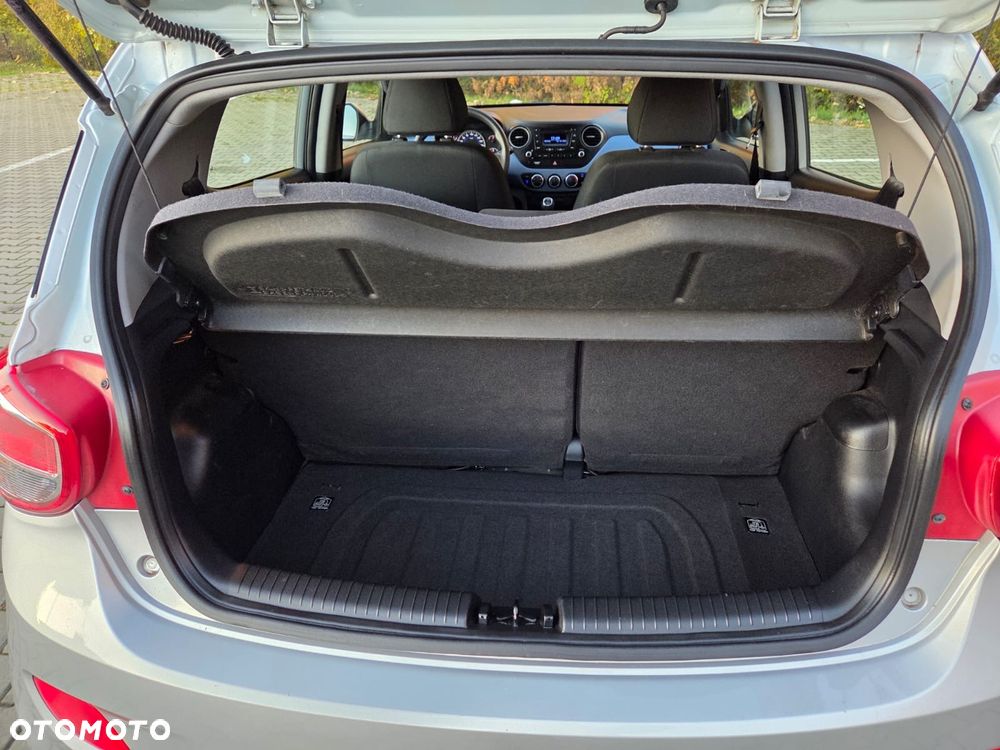 Hyundai i10 1.0 GO - 12