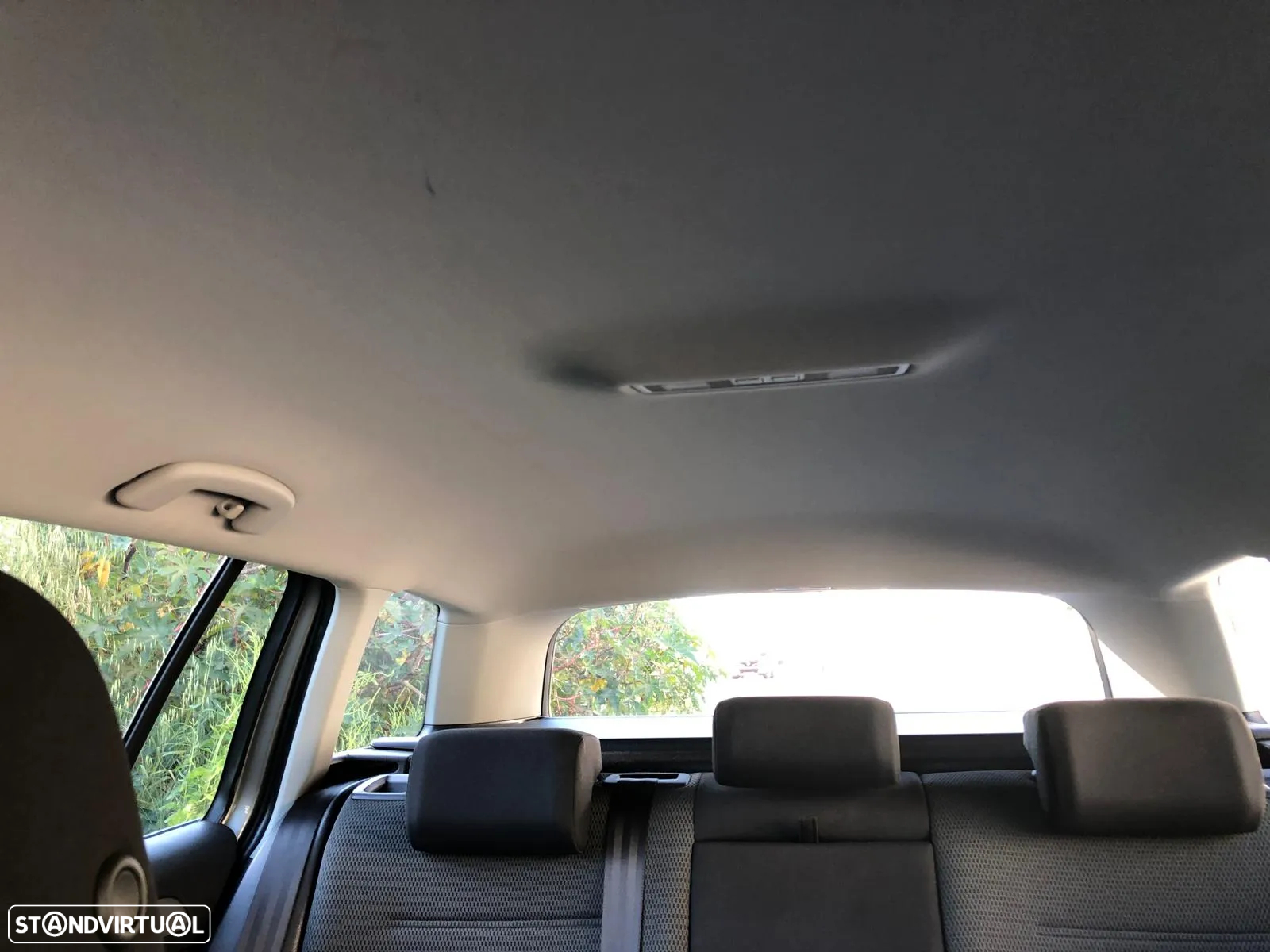 VW Golf Variant 1.6 TDi Confortline - 27