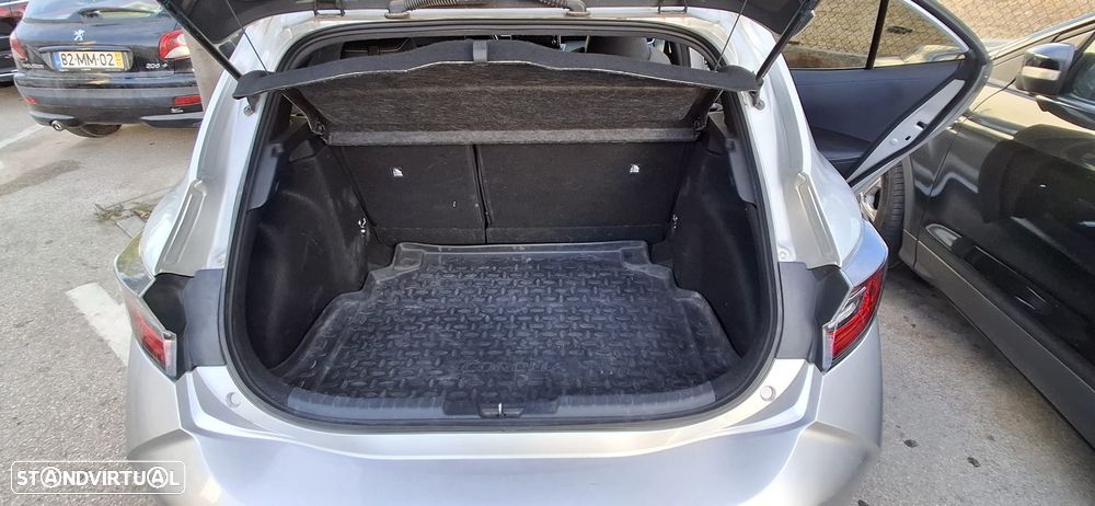 Toyota Corolla - 2
