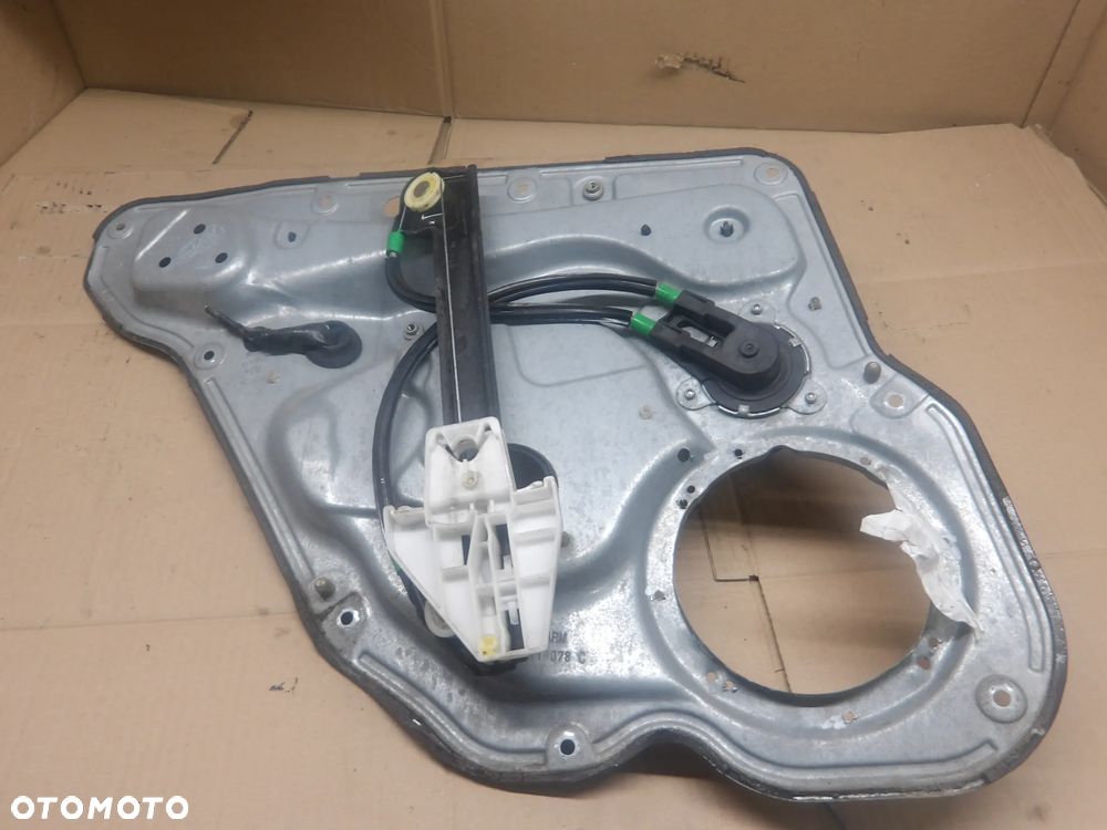 SEAT LEON I 1.9TDI PODNOŚNIK SZYBY PRAWY LEWY TYŁ TYLNI MANUALNY 1M0839755 1M0839756 - 9