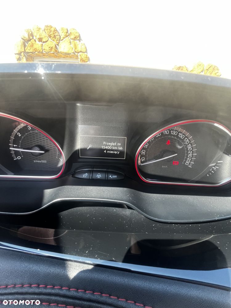 Peugeot 208 1.6 e-THP GTi S&S - 32