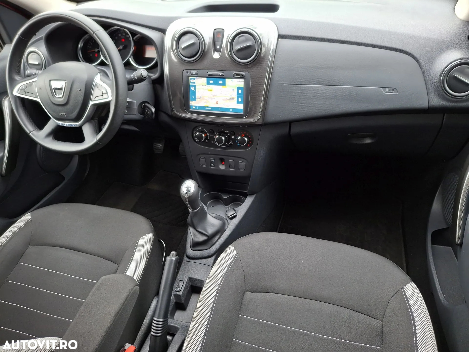 Dacia Logan Stepway MCV 0.9 TCe Prestige - 12