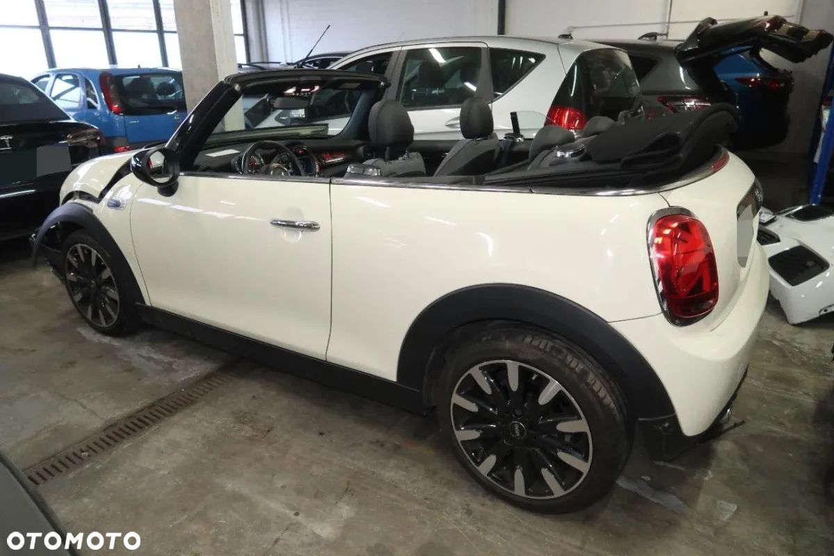 MINI Cooper - 1